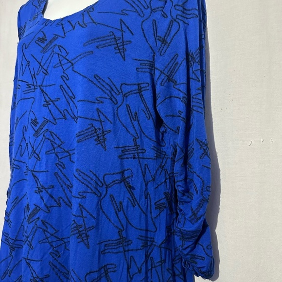 Grace Elements Blue Abstract Women's Top - Picture 2 of 4
